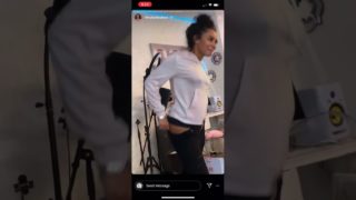 Tee Has A NipSlip On Her Ig Story 🤭 – Quick flash at 0:18