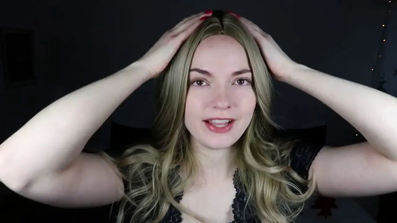 Emma Barely Covers Lady Bits - YTboob