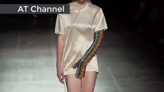 Not all fashion models are flat – part 1 (go to 3:42, but there is nudity before and after)