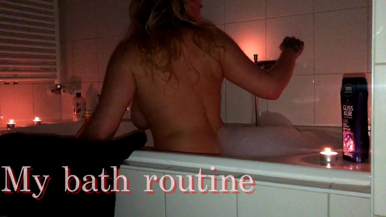 My BATH routine | SELFCARE | AESTHETIC | ❄️ snowy vlog ❄️ Original was uplo...