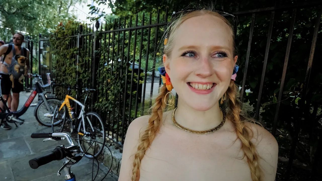 Lucy Muse At WNBR London YTboob