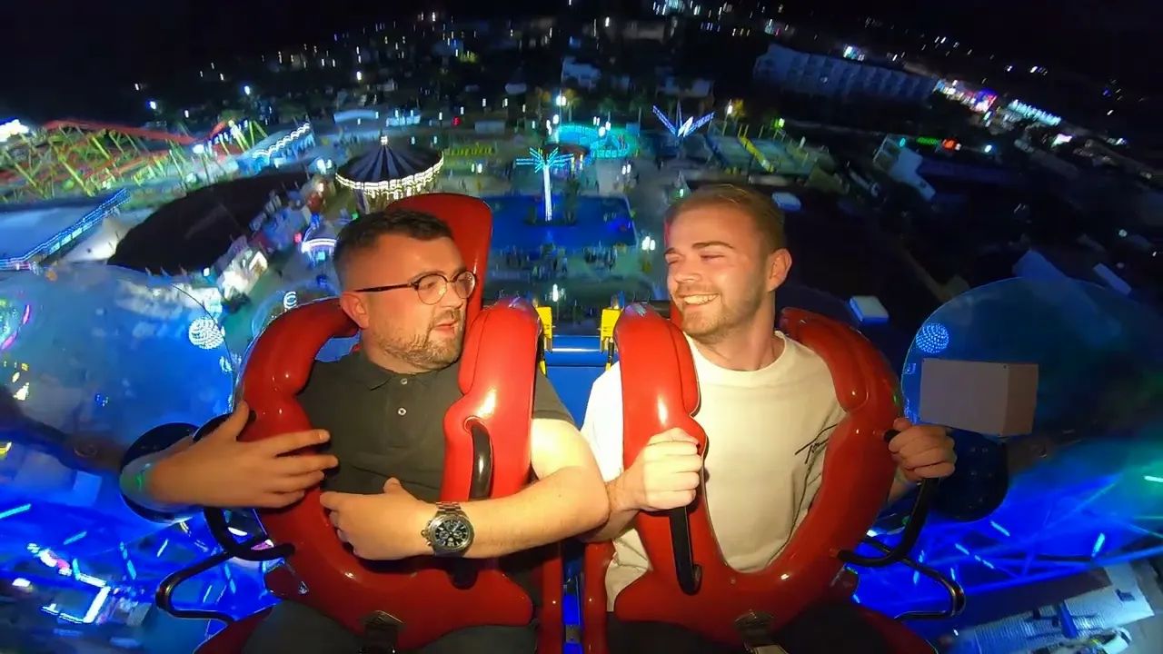 Ytboob. Slingshot Ride NIP Slip. Slingshot nipples.