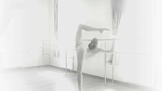 Inessa Sabchak – Butterfly Ballet (18+)