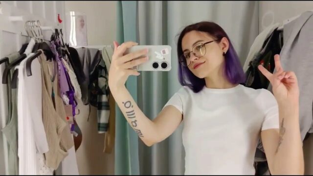 Cute Girl BIG ASS / Small Tits ( 2:15 ASS ) ( 2:56 Clear A CUPS ...