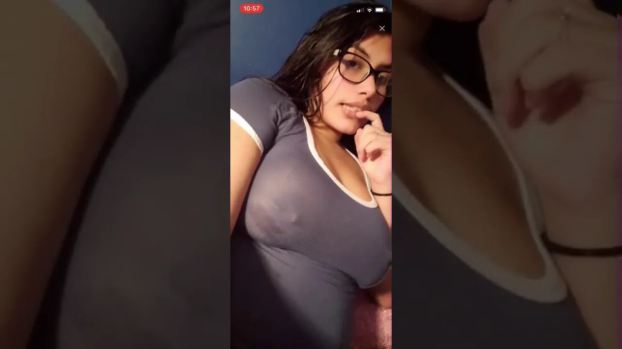 Bigo live hot girl jasmine trying to show nipples