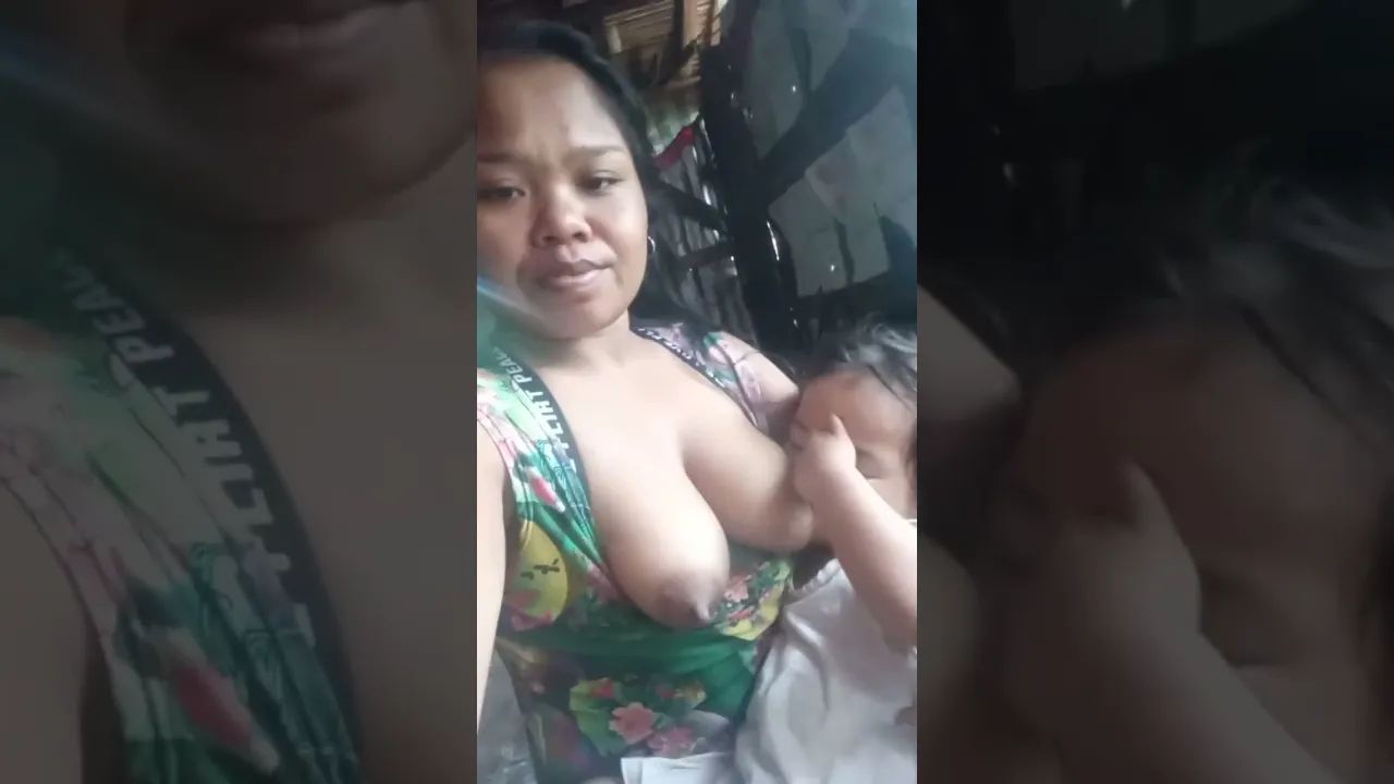 Topless Breastfeeding - YTboob 