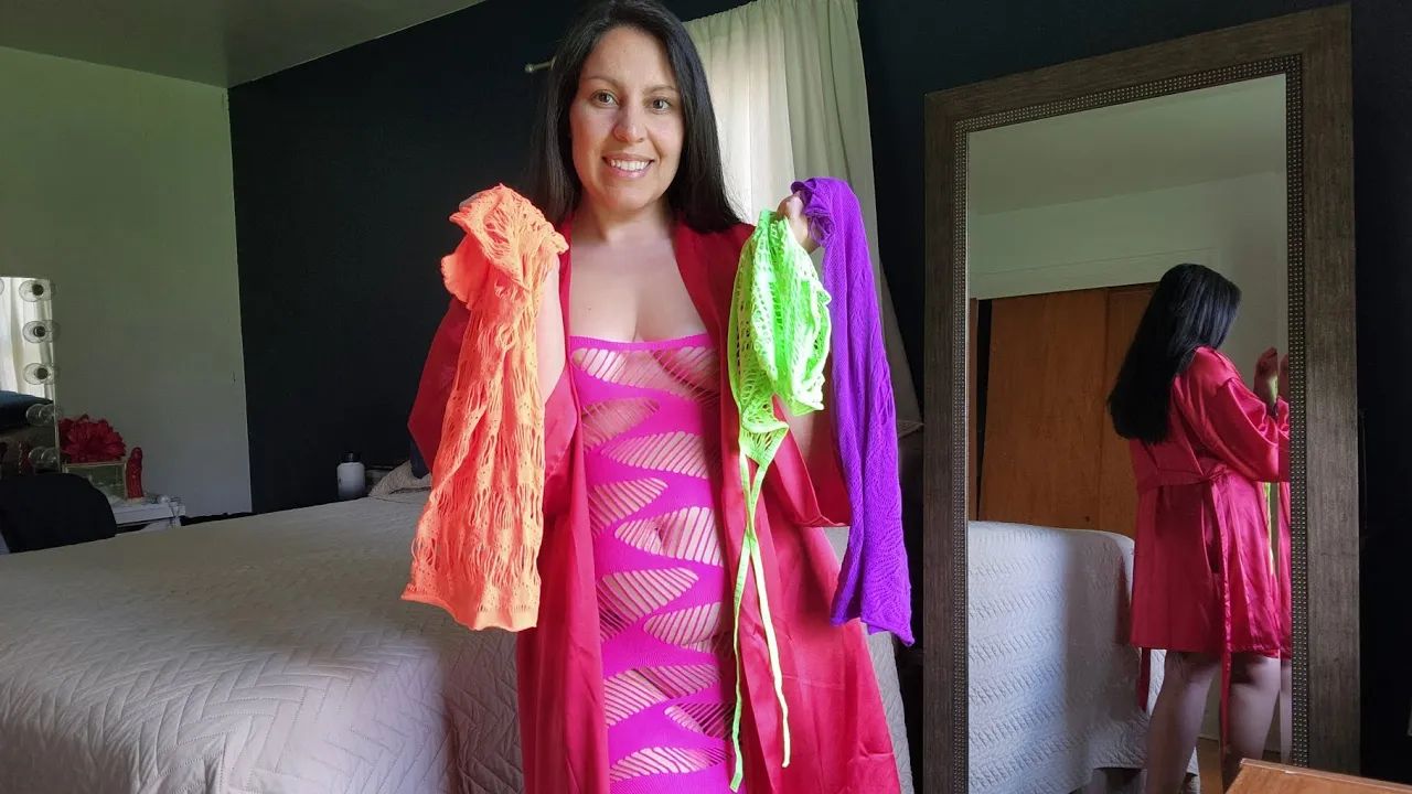 Ariana dugarte модель. Платье try on dress. Hot lingerie try on haul девочки. Emily monks hot. Shylily.