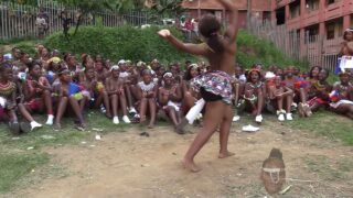 African topless dance