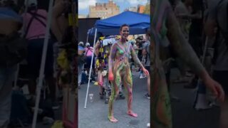 body painting at 0:00