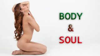 Gorgeous Asian model nude throughout the video from 0:01