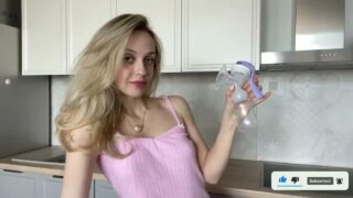 [4K] Breastfeeding with Eva 0:13, 0:49 to end