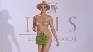 Nude fashion show 2 0:00