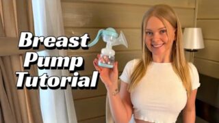 [4K] Breastfeeding with Molly | 0:15, 0:57