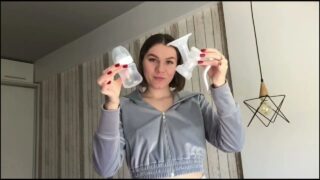 Natie Breastfeeding boob exposed at 0:17