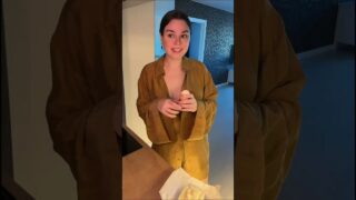 Down blouse / inside look , nipple starts 0:31