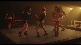 Topless artistic wrestler starts 30:42