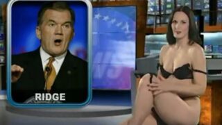 Naked News – Victoria Sinclair – North American Report @2:21