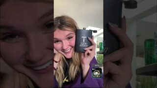 Weird costume for Halloween starts at 1:20