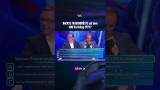 Naked Dancing on convention of german political party 1:04