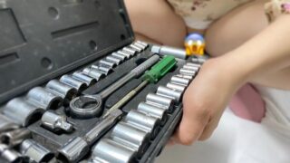 Evaluation of a full-size car repair kit – motorcycle repair tools