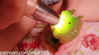 How to check gems by shining a light on gems to detect gems right or not