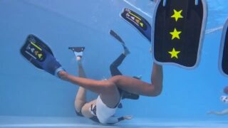 06:18 Underwater rugby womans