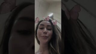 Pussy flash at 0:31 (there are more)