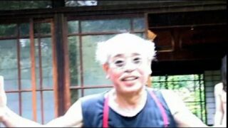 Nobuyoshi Araki [荒木経惟] au travail par Jean-Pierre Limosin