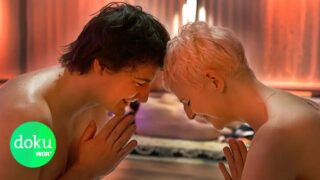 Nude girls at 14:48 and in the rest of video during tantric massage