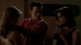 Wild Things (1998) – Denise Richards, Neve Campbell, Matt Dillon – Threesome Scene