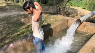 (0:00, 4:52, +others) dasi boy 🥵 || Tubewell swimming in village 2026 || Mianwali king vloger