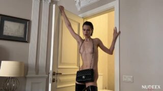 Artistic nude photoshoot hotel by Alex Talyuka. Workshop backstage Irina
