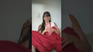 Pussy visible 0:01