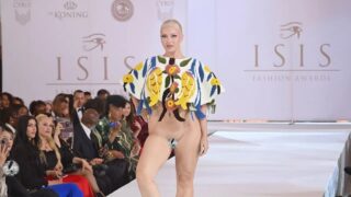pussy fashion walk