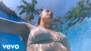 Music video Tits at 1:14 pussy at 1:47 Close ups, afterwards