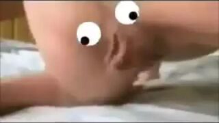 Huge lips (funny) 0:00
