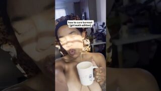 Nipslip at the beginning and some side boob throughout