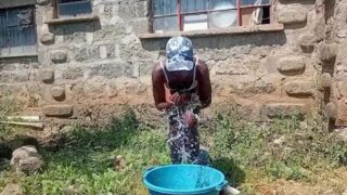 Bathing outdoors Episodes
