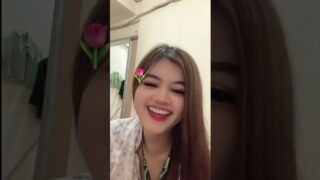 boob on lower-right side of the vid, 0:00 to 2:39