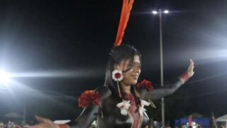 @2:33 BODY PAINTING TITS