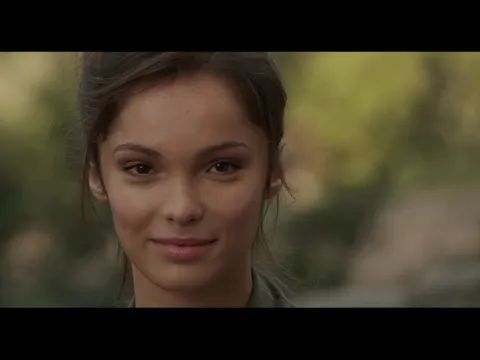 tribute-to-lola-le-lann-one-wild-moment-un-moment-d-garement-ytboob
