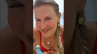 @0:05 PUSSY