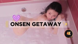 Full Pink Boobs exposed@ 0:39