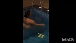Nude bbw in swimming pool unlisted video 0:00